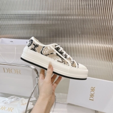 Christian Dior Flat Shoes